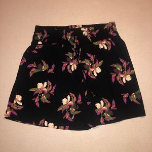Comfortable/ trendy shorts!